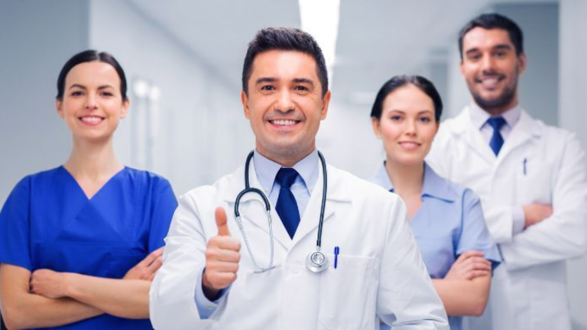 Role Of Doctors And Nurses